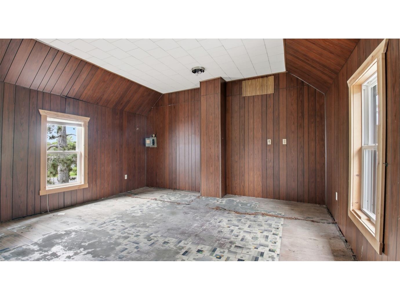 2690 26 26 3/4 Avenue Mikana WI 54857 1601528 image22