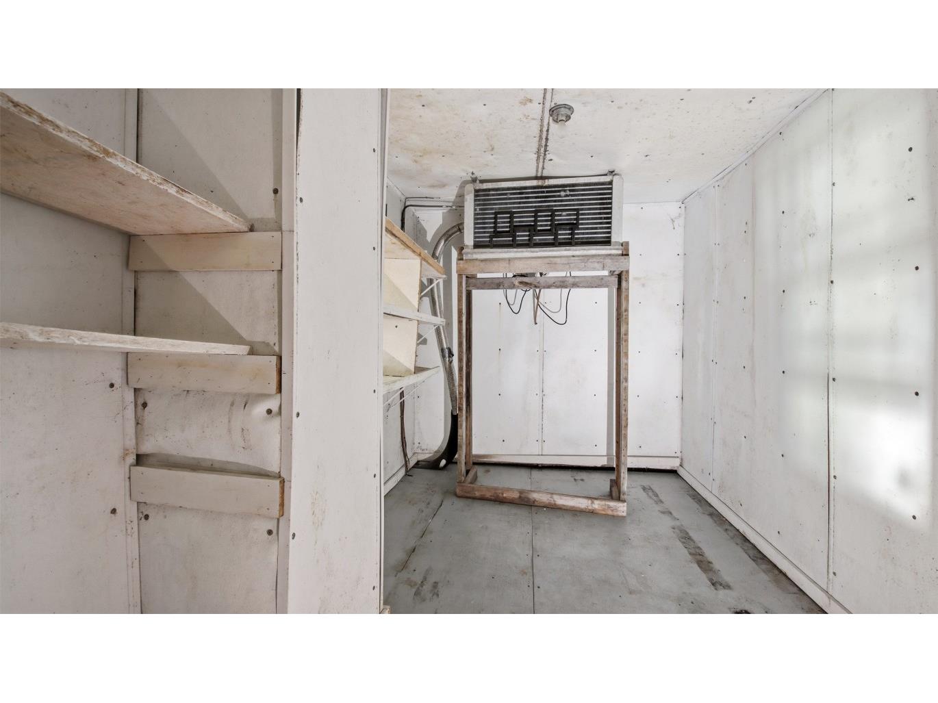 2690 26 26 3/4 Avenue Mikana WI 54857 1601528 image32