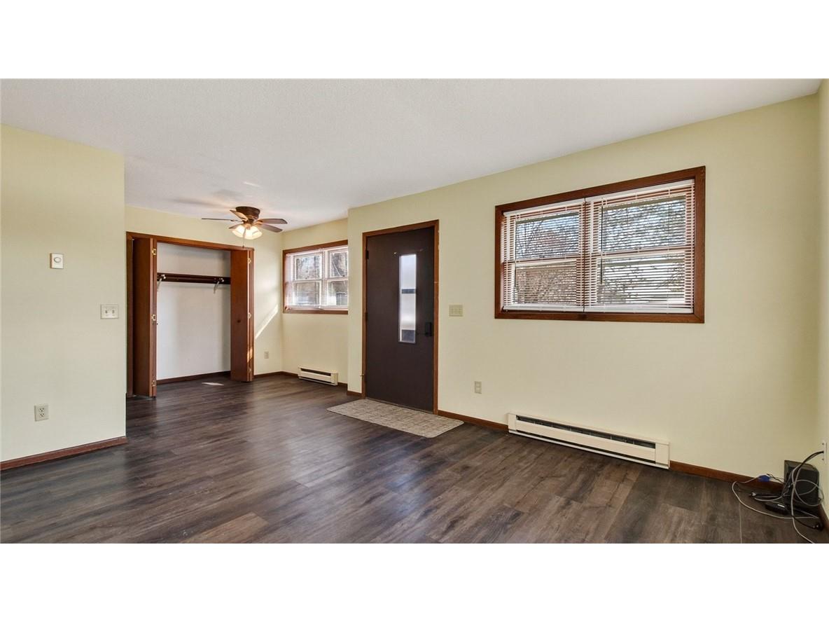 26912 & 26914 276th Street #1-8 Holcombe WI 54745 1598946 image7