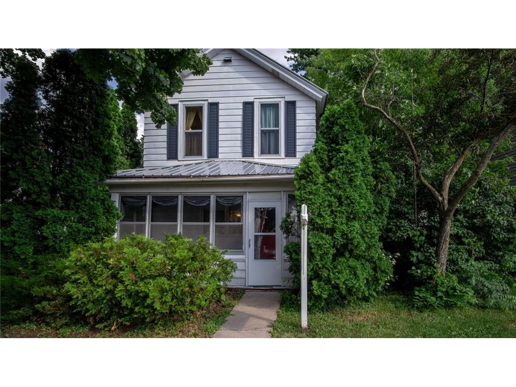 27 E Birch Street Chippewa Falls WI 54729 1574618 image1