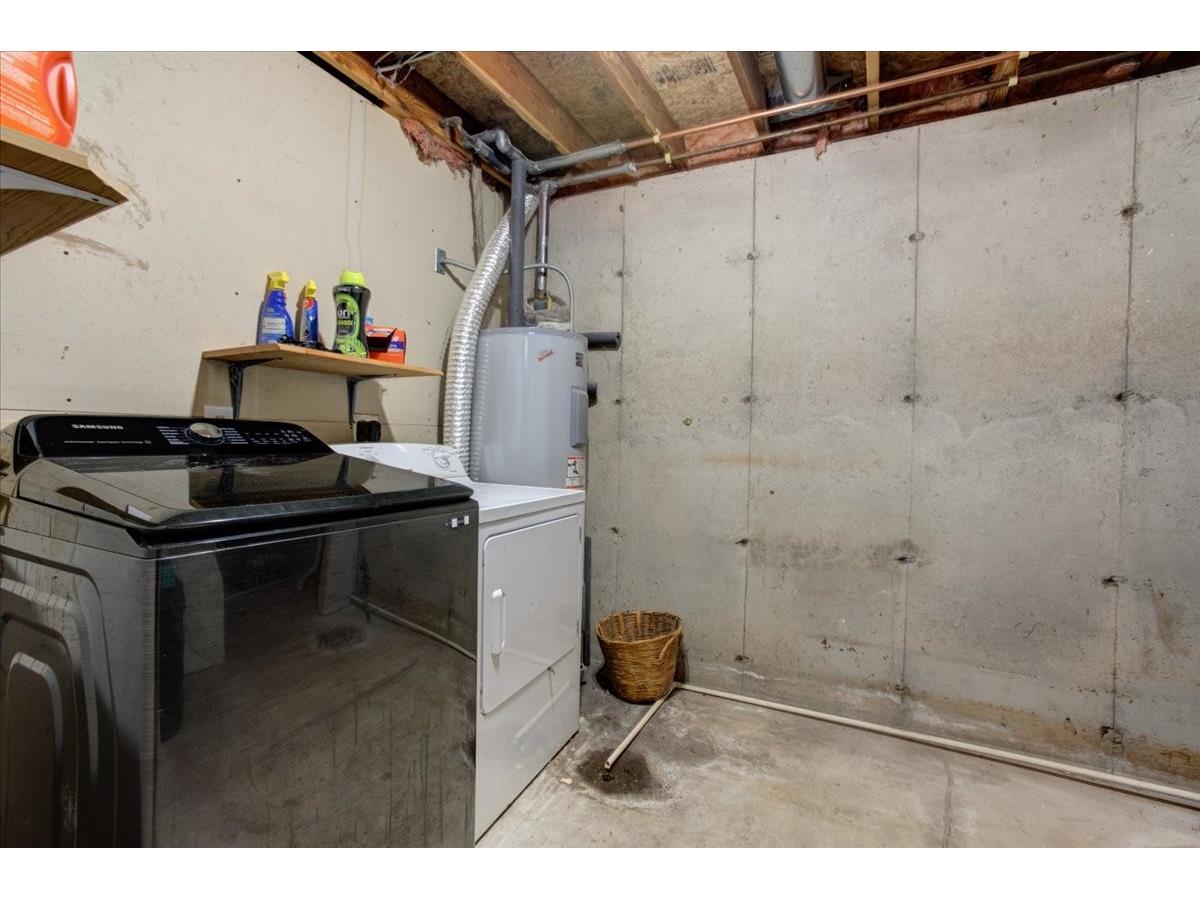 2702 Ricky Lane NE Menomonie WI 54751 1600121 image26