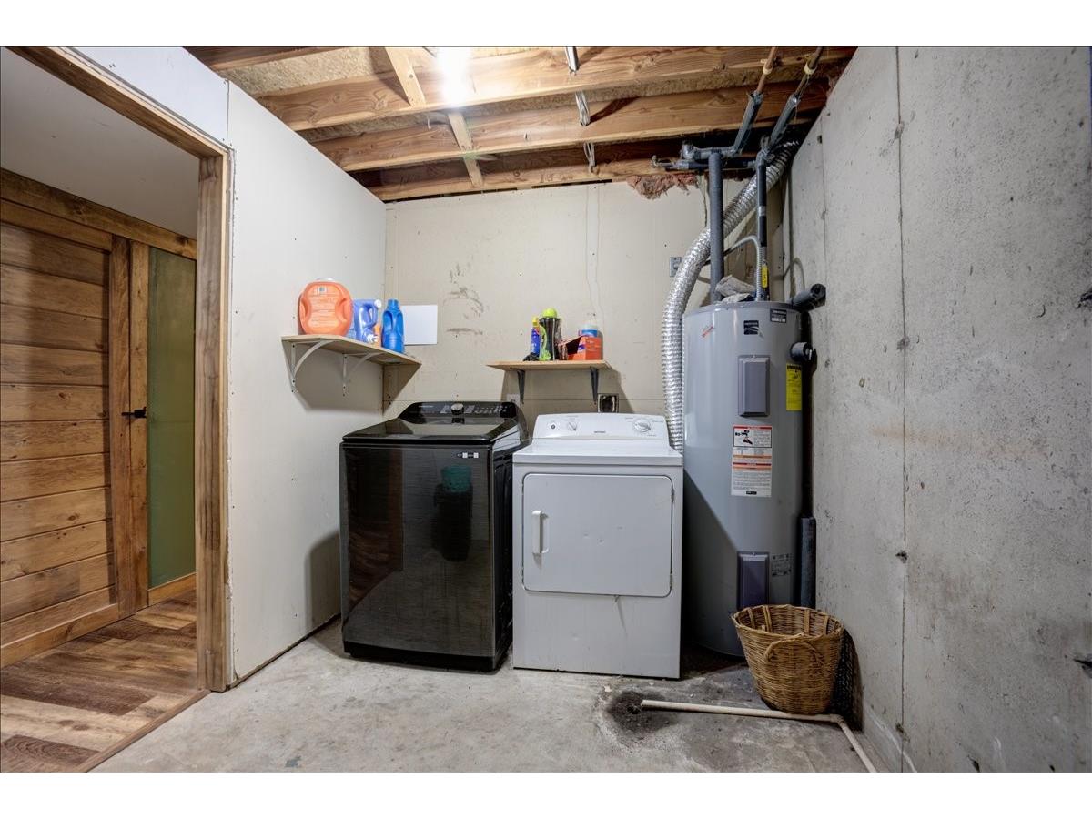 2702 Ricky Lane NE Menomonie WI 54751 1600121 image27