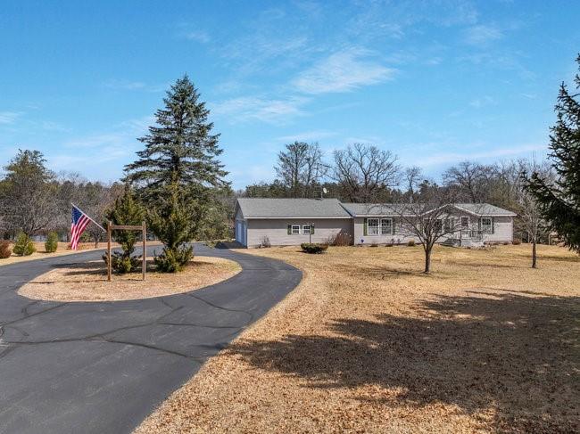 2704 5 7/8 Avenue New Auburn WI 54757 - TENMILE LAKE 1590446 image1