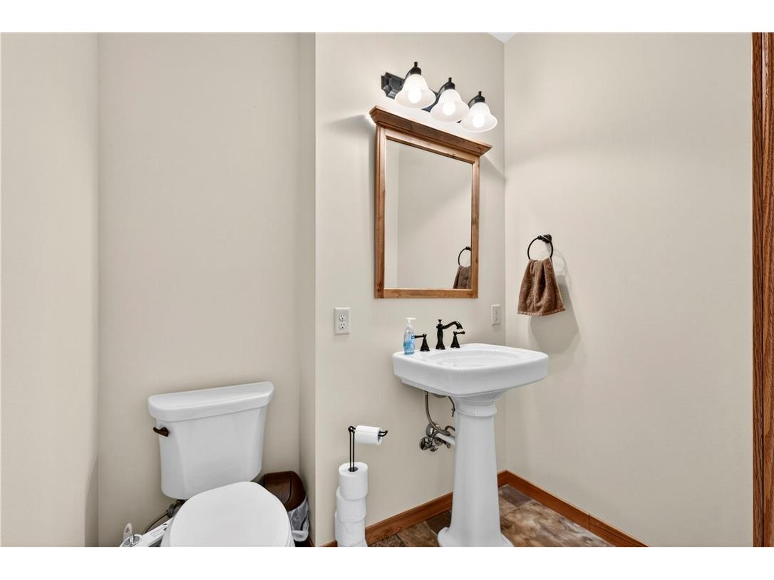 2709 27 3/8 Street Mikana WI 54857 - Red Cedar 1598817 image31