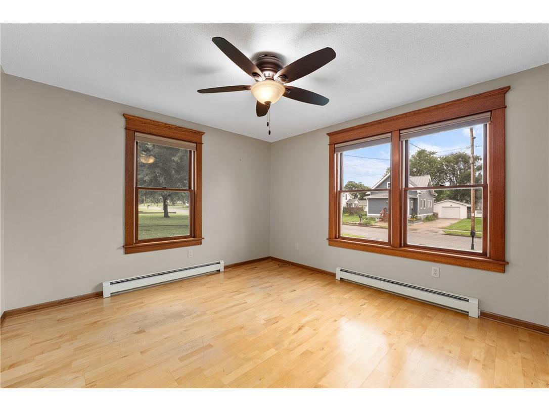 271 W Hudson Street #0 Mondovi WI 54755 1594516 image16