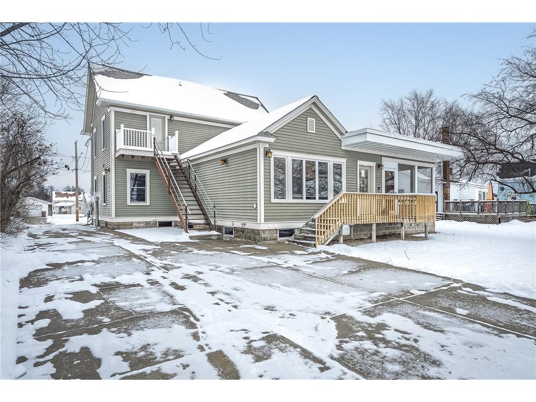 271 W Hudson Street Mondovi WI 54755 1594498 image38