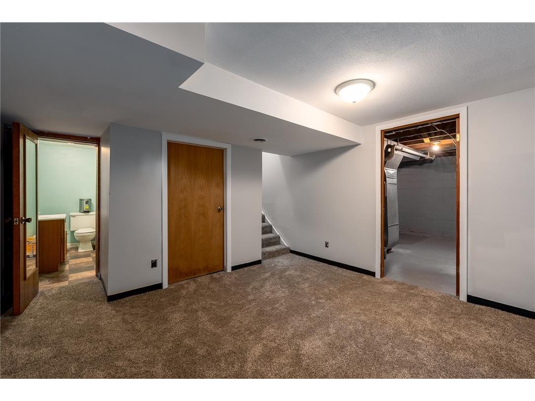 2712 3rd Street Eau Claire WI 54703 1596692 image15