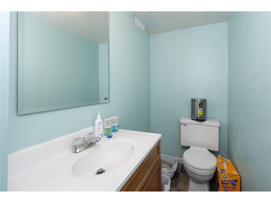 2712 3rd Street Eau Claire WI 54703 1596692 image16