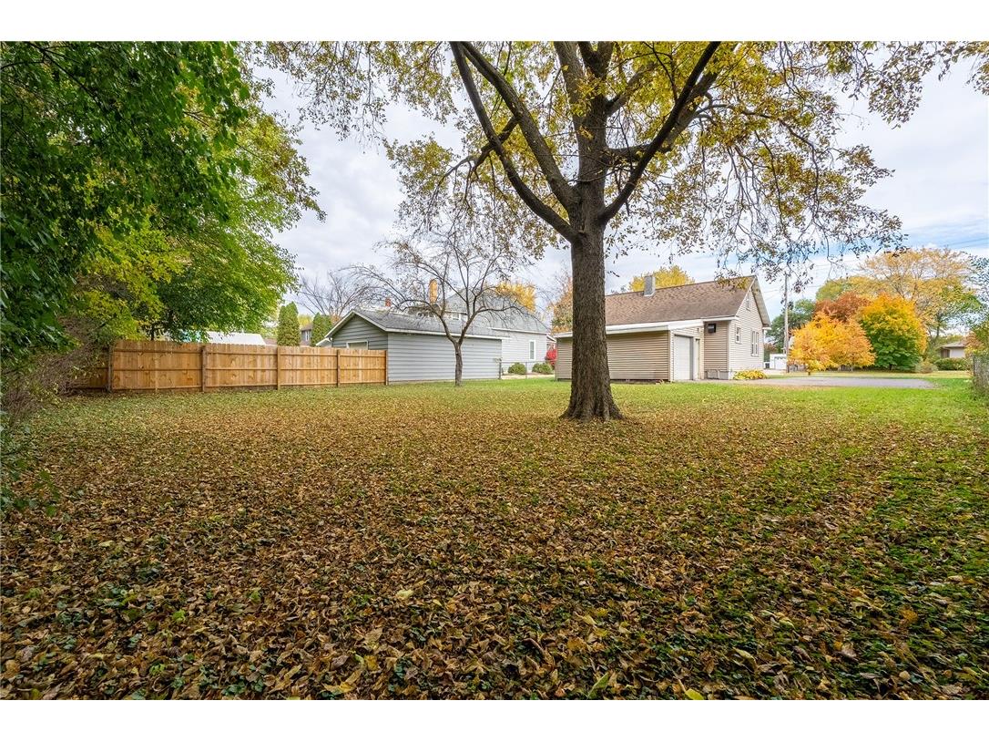 2712 3rd Street Eau Claire WI 54703 1596692 image21