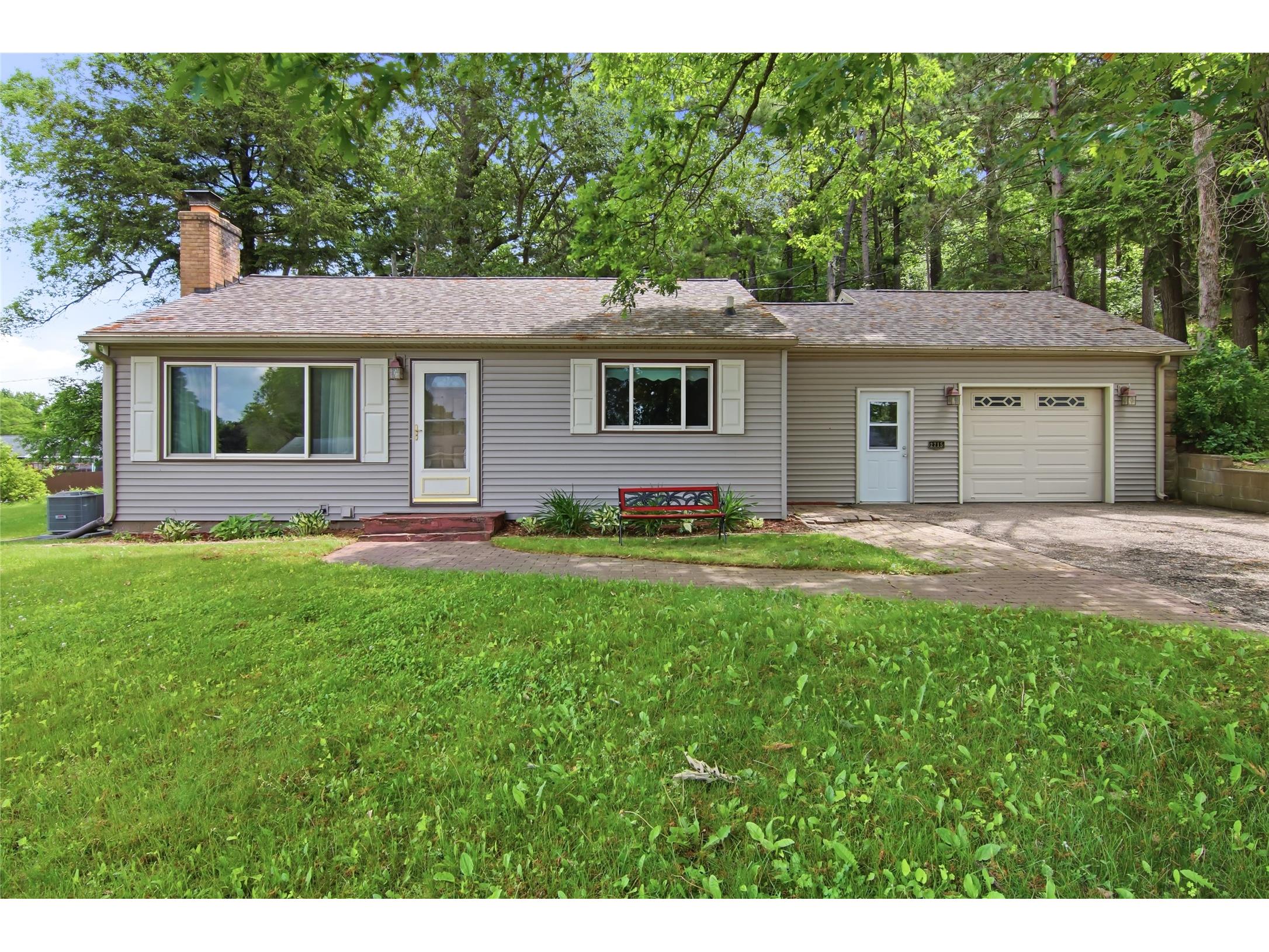 2715 Rudolph Road Eau Claire WI 54701 1601712 image1