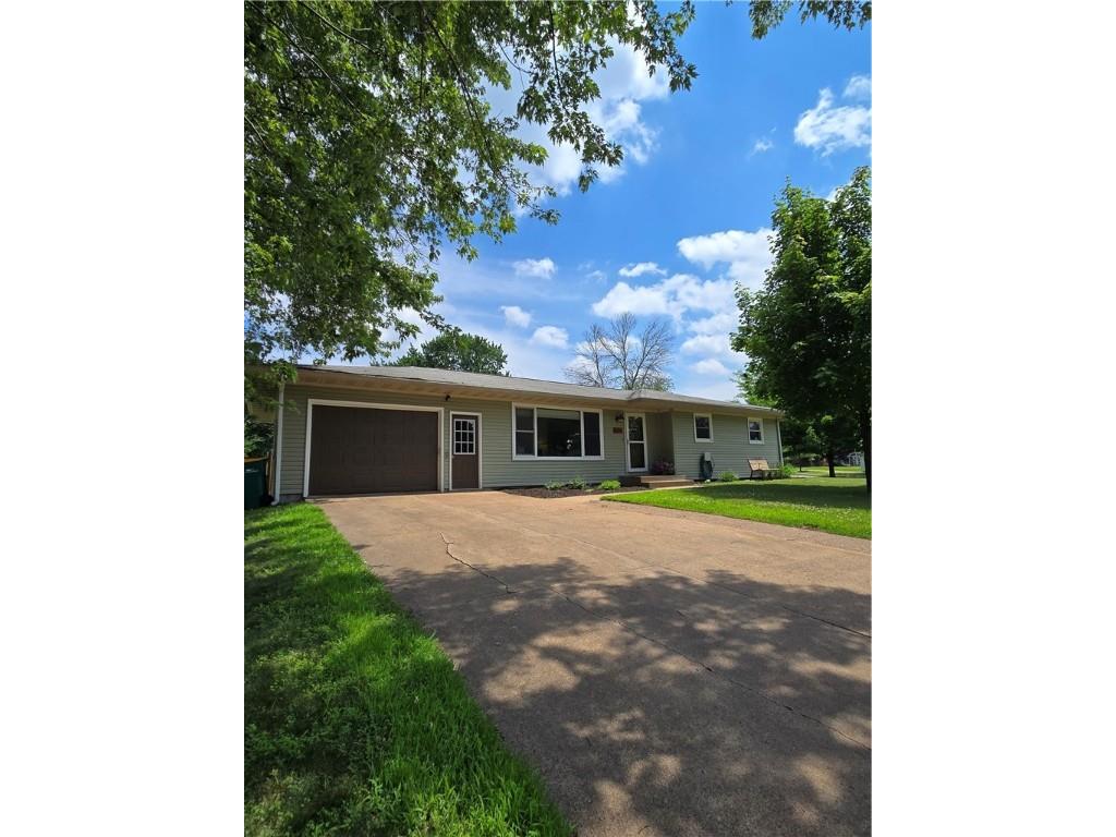 2719 Ellis Street Eau Claire WI 54701 1593294 image1