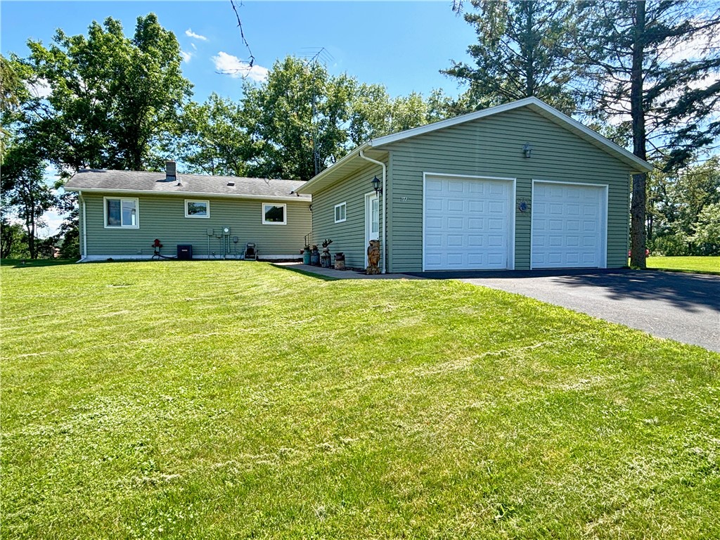 2721 26 7/8 Avenue Mikana WI 54857 - Red Cedar 1593200 image1
