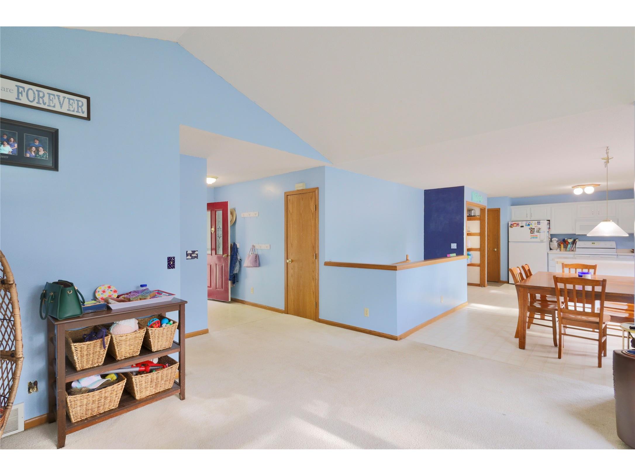 2725 Diane Lane Eau Claire WI 54703 1602690 image10