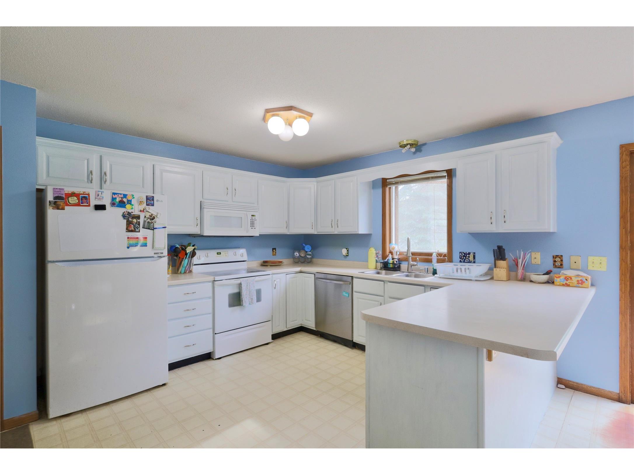 2725 Diane Lane Eau Claire WI 54703 1602690 image13