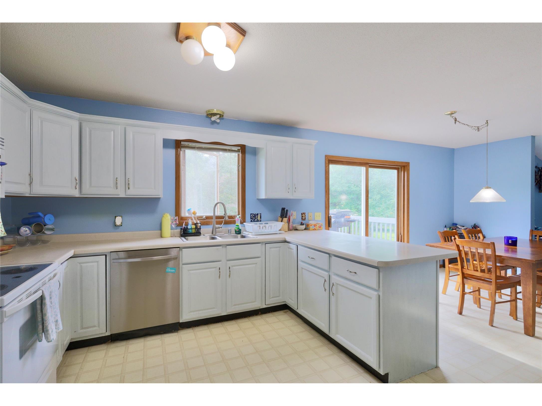 2725 Diane Lane Eau Claire WI 54703 1602690 image14