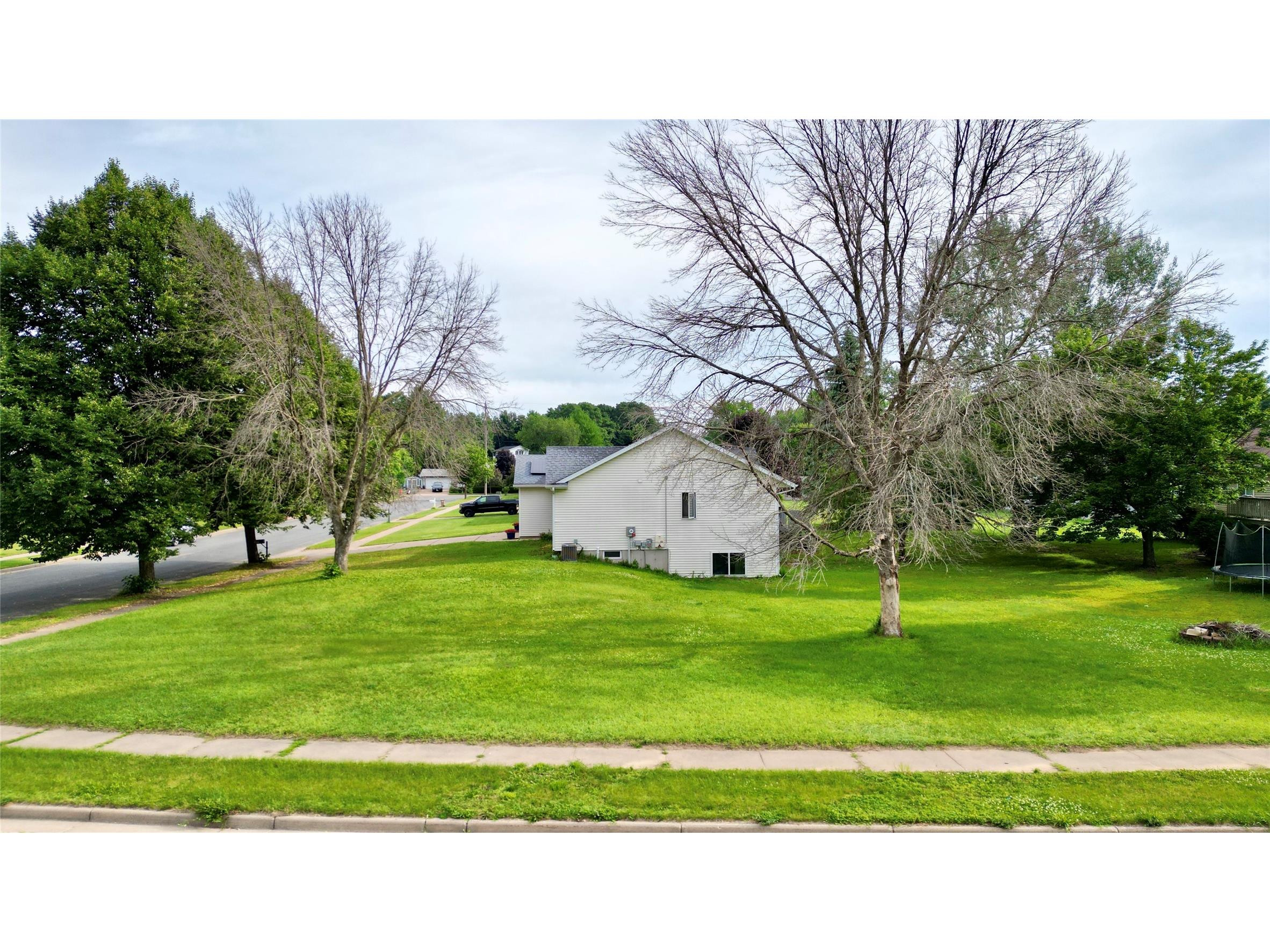 2725 Diane Lane Eau Claire WI 54703 1602690 image4
