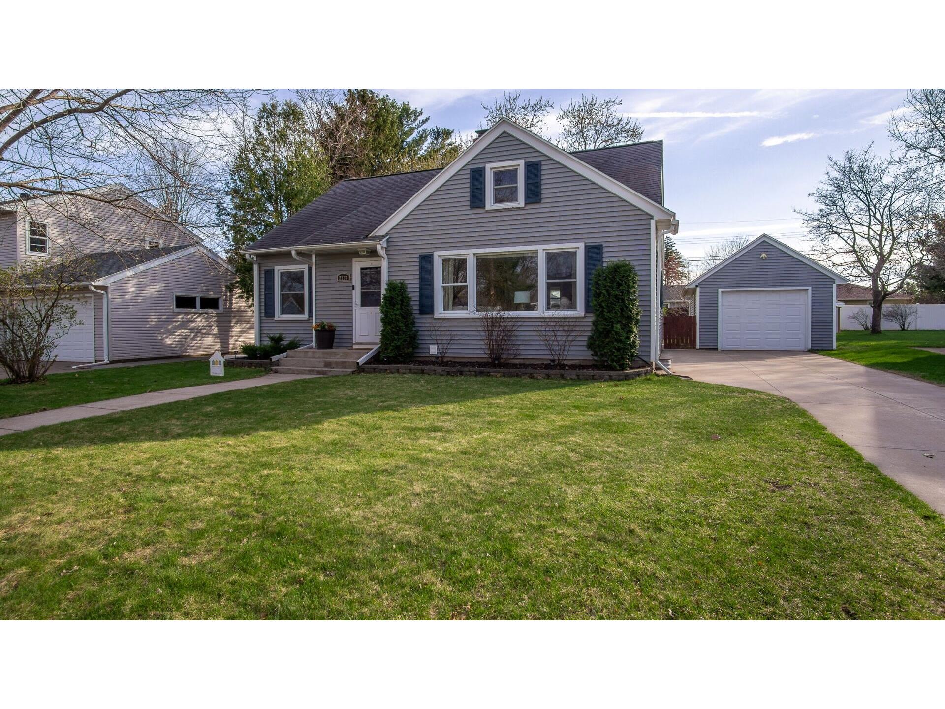 2728 Clark Place Eau Claire WI 54701 1600310 image1