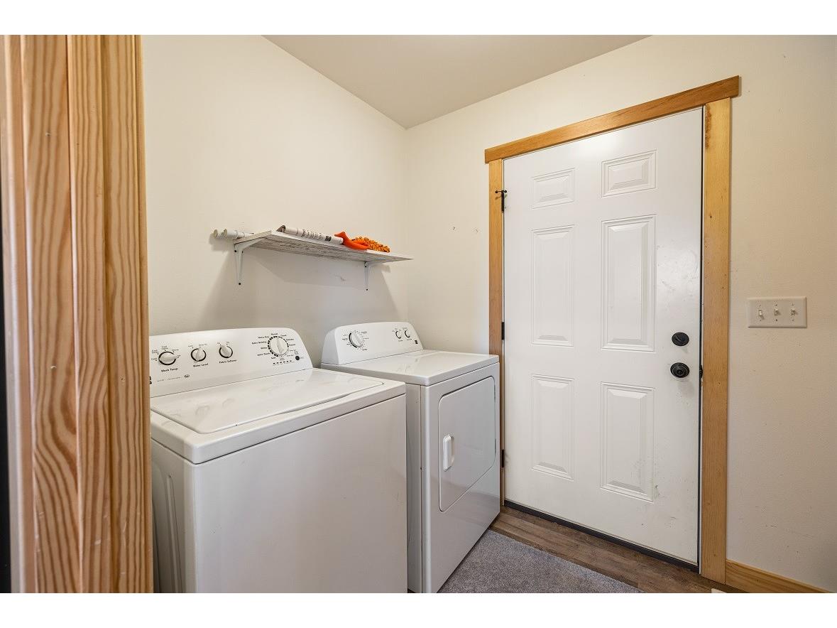 27633 182nd Street Holcombe WI 54745 1599100 image10