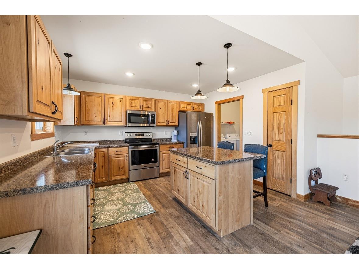 27633 182nd Street Holcombe WI 54745 1599100 image4