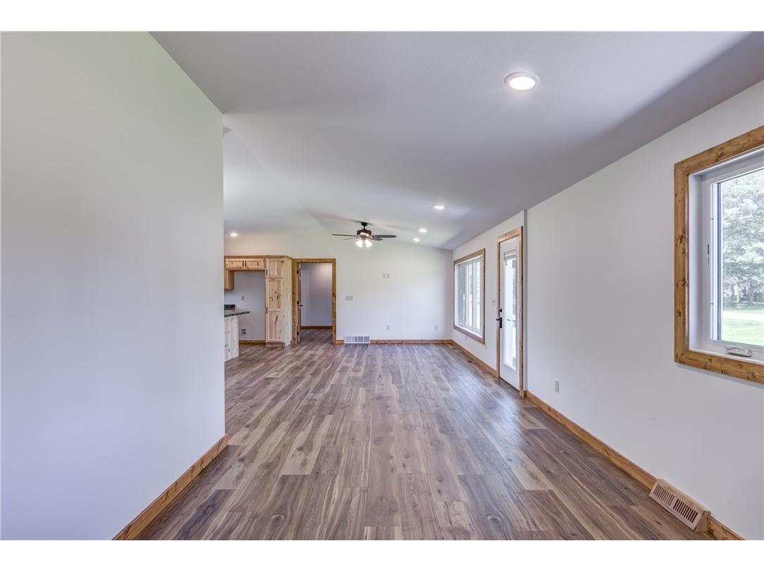 27733 268th Avenue Holcombe WI 54745 1593861 image7