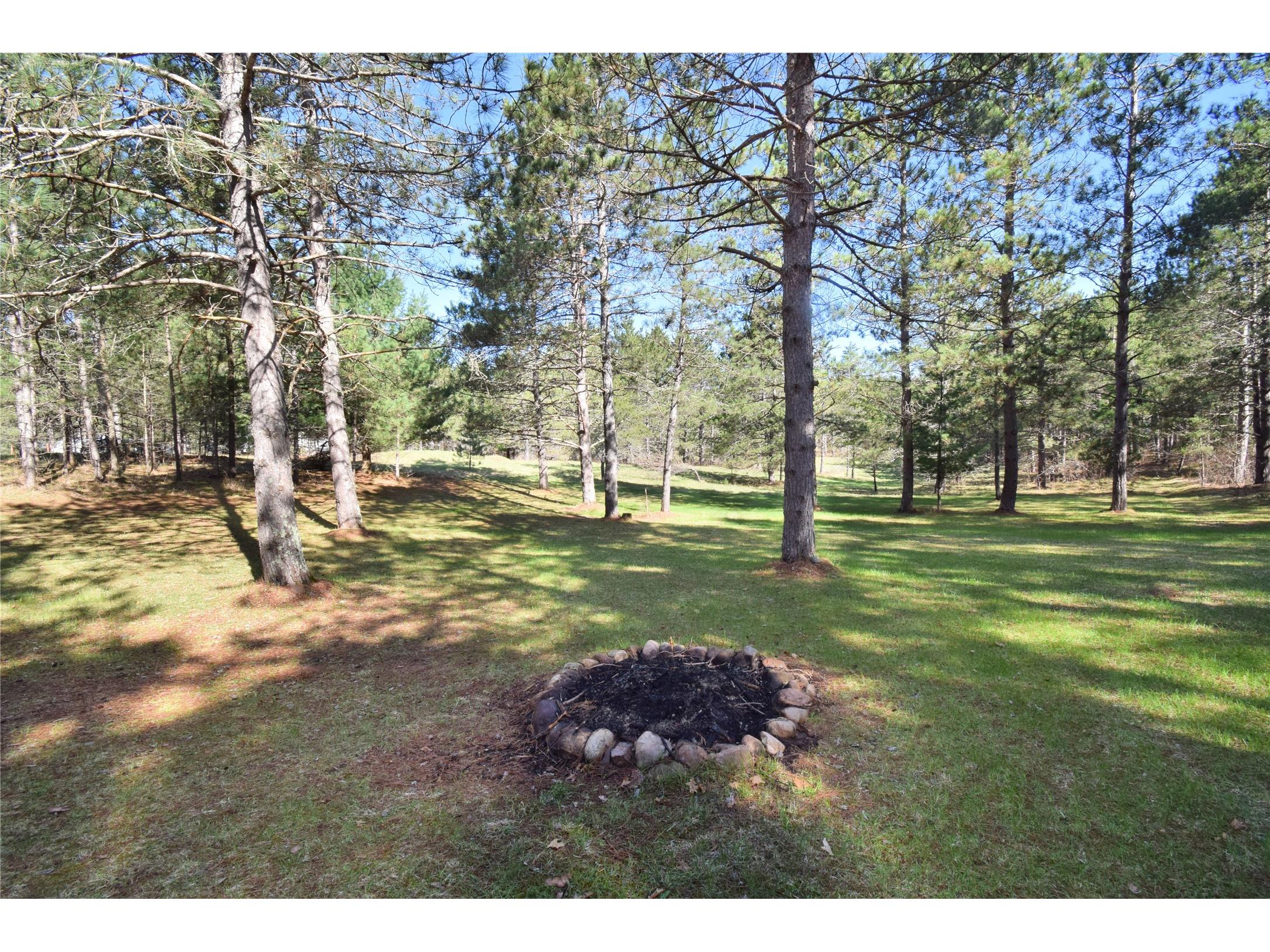 28010 Skylight Court Webster WI 54893 1600549 image14