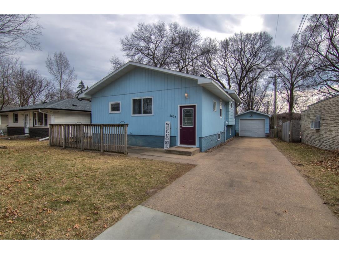 2803 S Slope Terrace Eau Claire WI 54703 1590382 image1