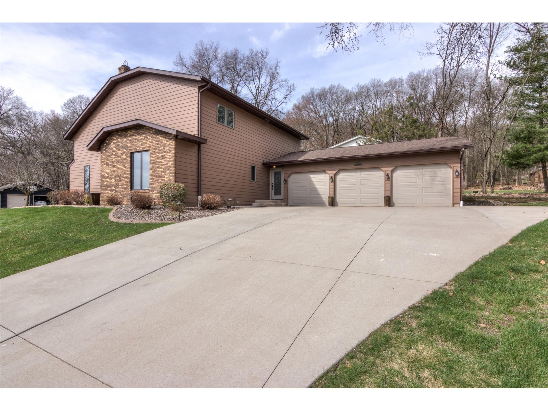 2804 W Princeton Avenue Eau Claire WI 54703 1600266 image1