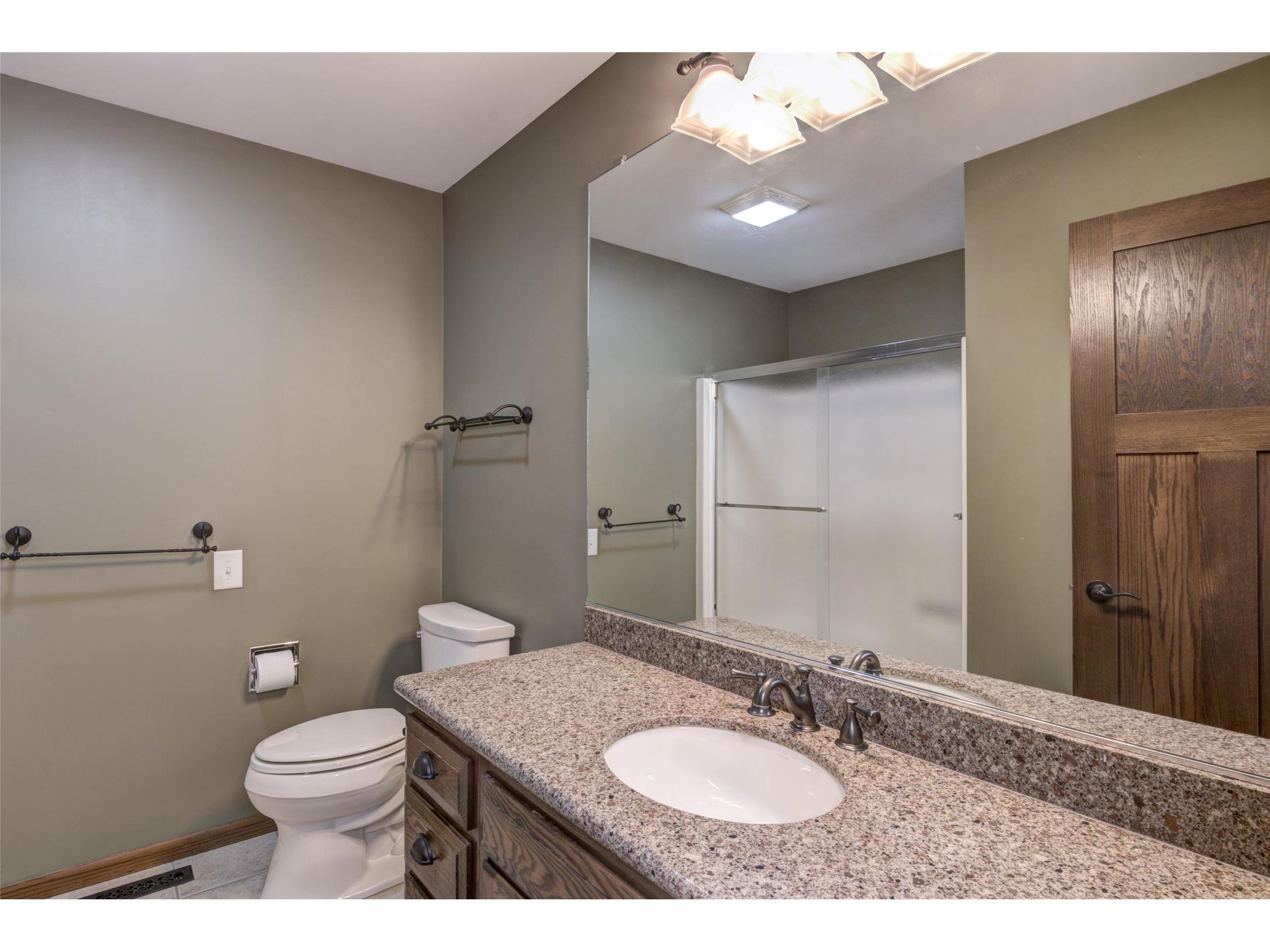 2804 W Princeton Avenue Eau Claire WI 54703 1600266 image27