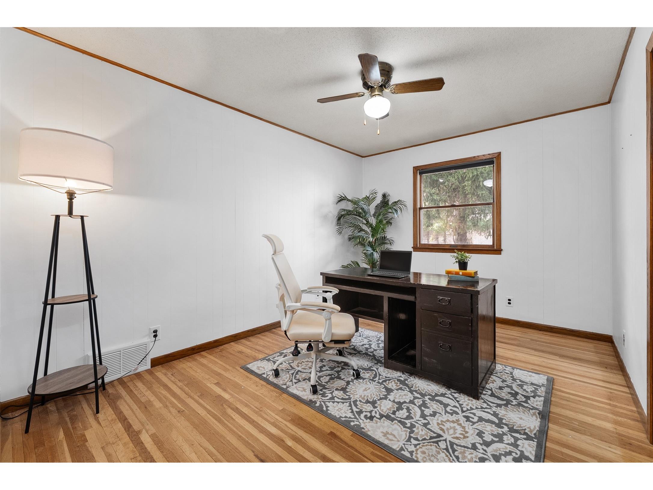 2808 Knapp Street Menomonie WI 54751 1599946 image25