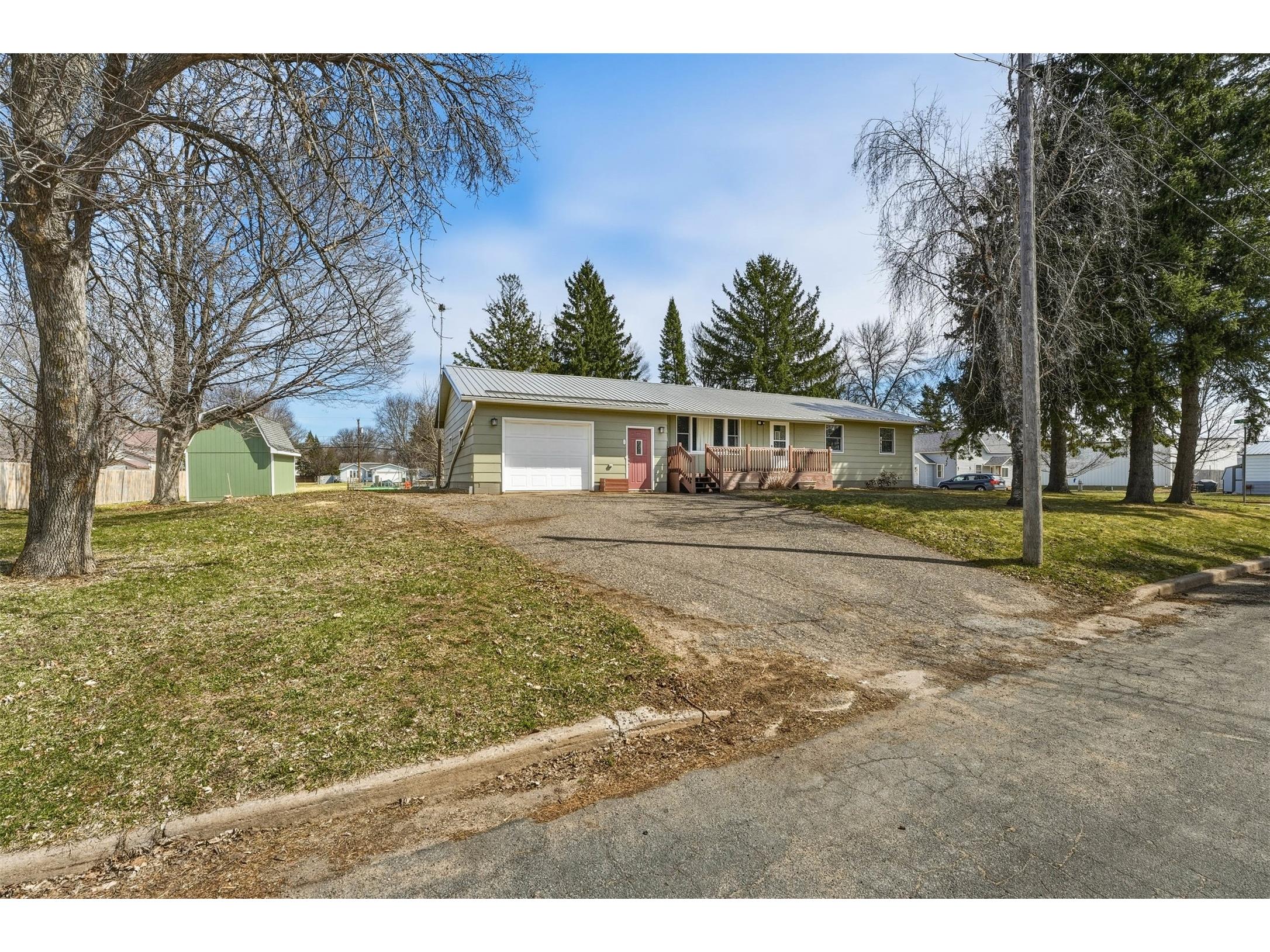 2808 Knapp Street Menomonie WI 54751 1599946 image3