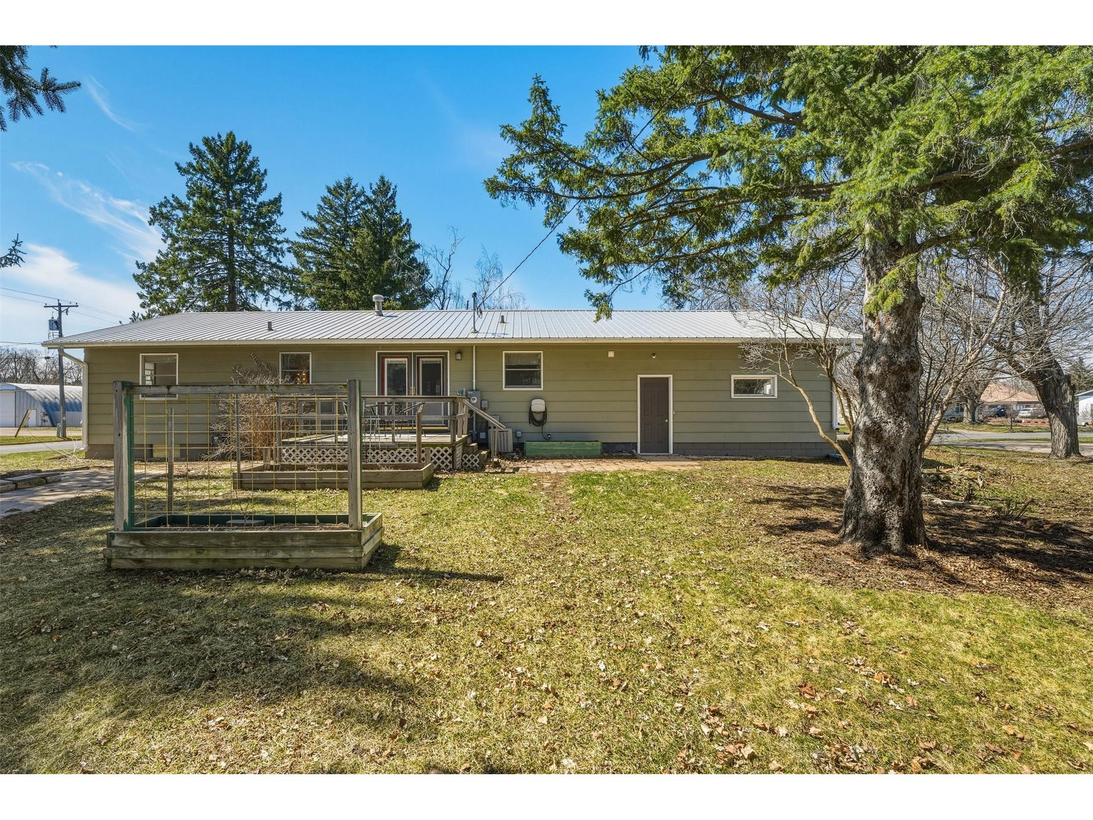 2808 Knapp Street Menomonie WI 54751 1599946 image38