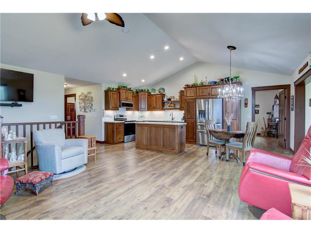 2812 Camelot Circle, Rice Lake, WI, 54868 MLS 1581543 Edina Realty