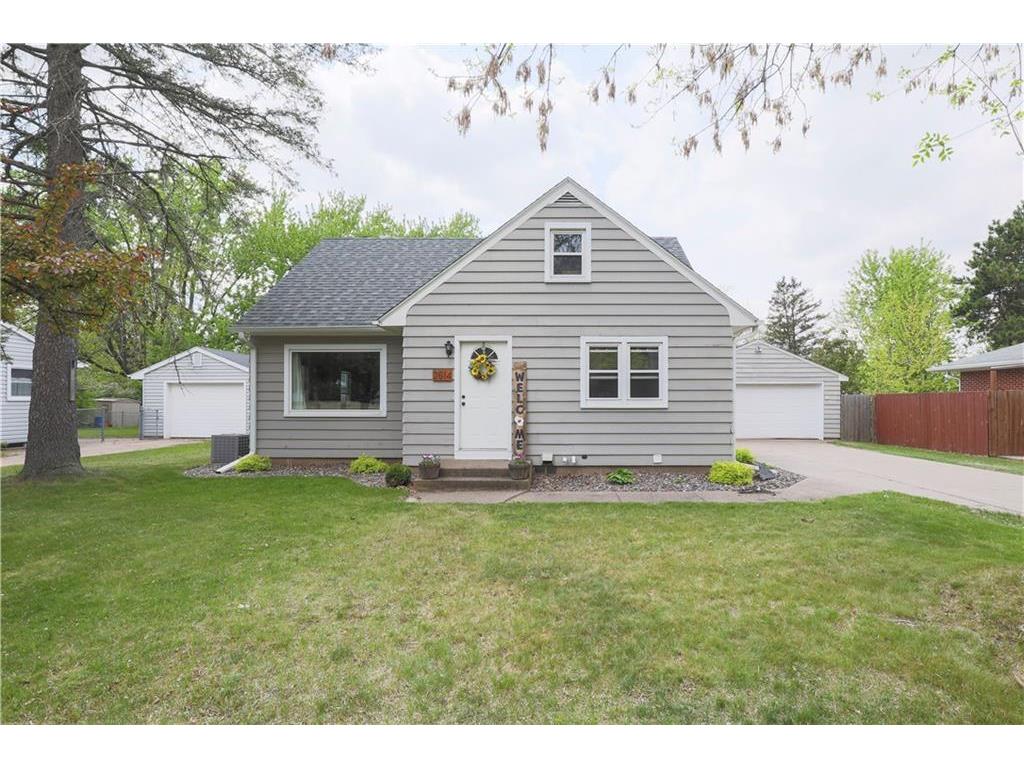 2814 Rudolph Road, Eau Claire, WI 54701 MLS 1553609 Edina Realty