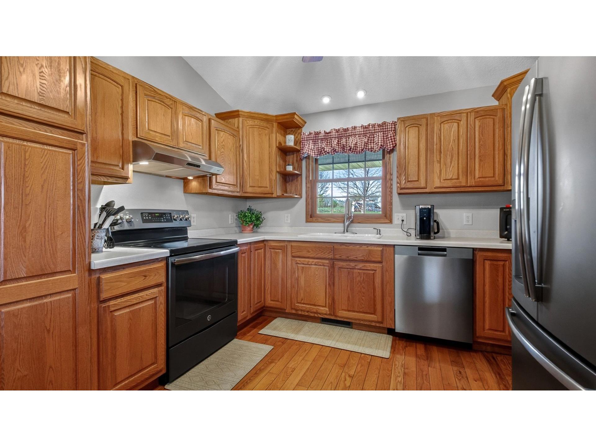 2815 Dairyland Road SE Menomonie WI 54751 1600444 image8