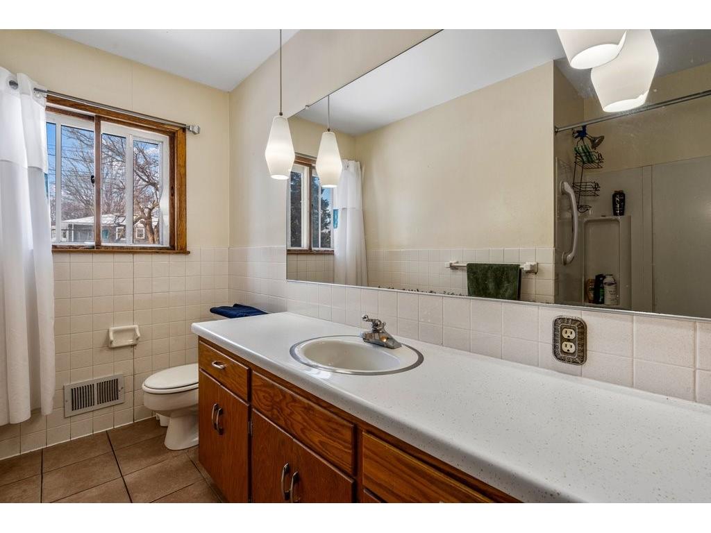 2858 11th Street Eau Claire WI 54703 1598082 image10