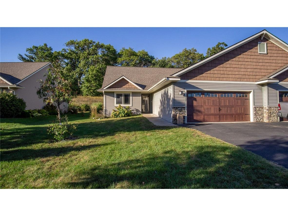 2860 Fairway Drive Altoona WI 54720 1586110 image1