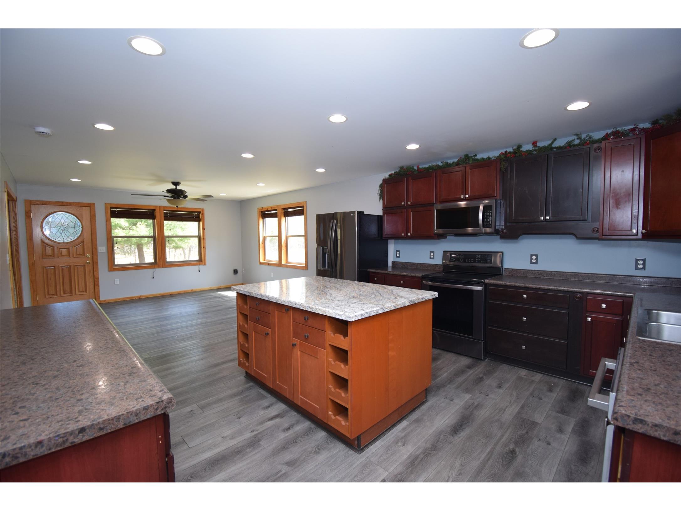 28870 E Yellow River Road Danbury WI 54830 - Yellow 1598850 image10