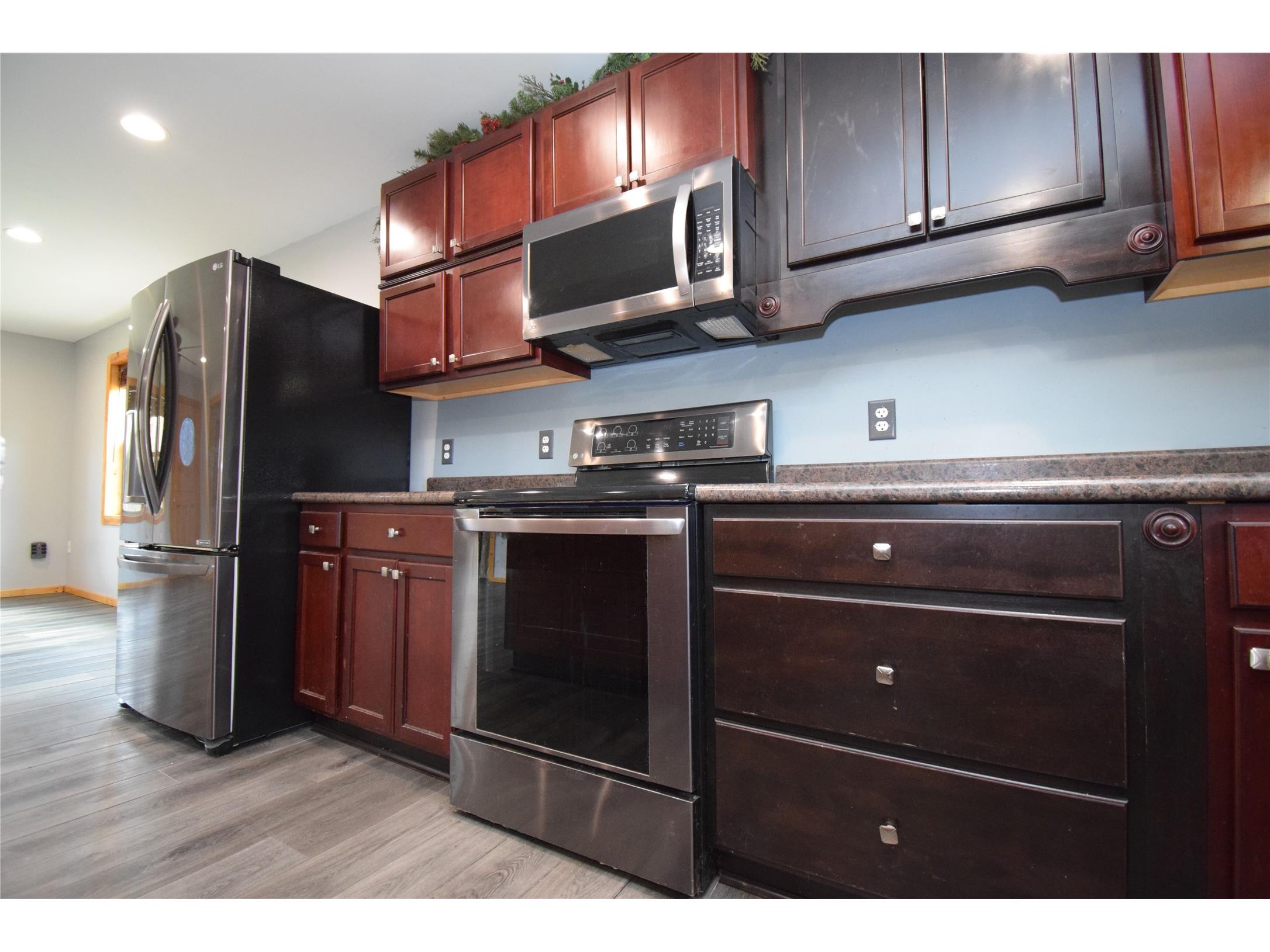 28870 E Yellow River Road Danbury WI 54830 - Yellow 1598850 image12