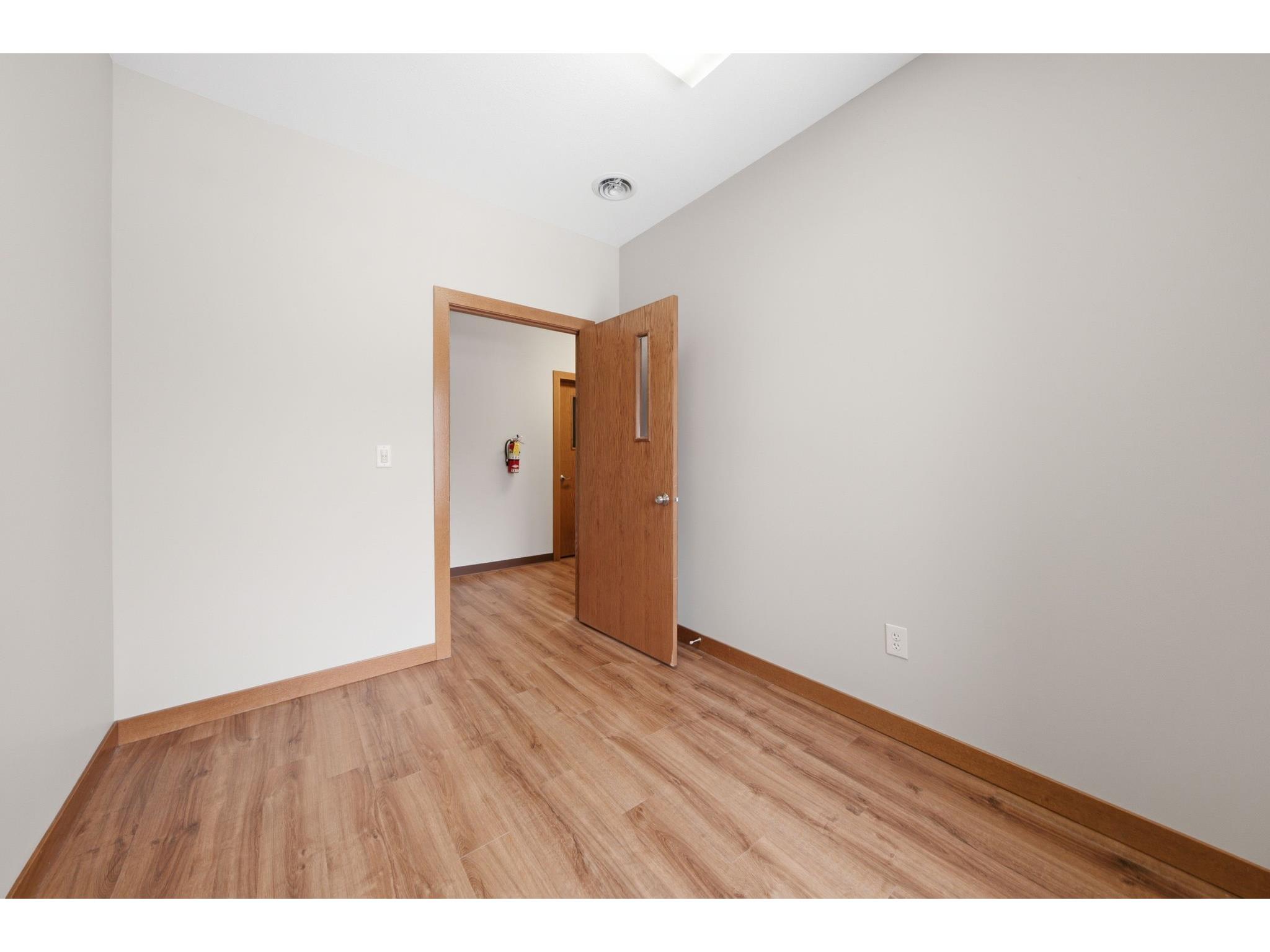 2910 Enloe Street #5 Hudson WI 54016 1599103 image13