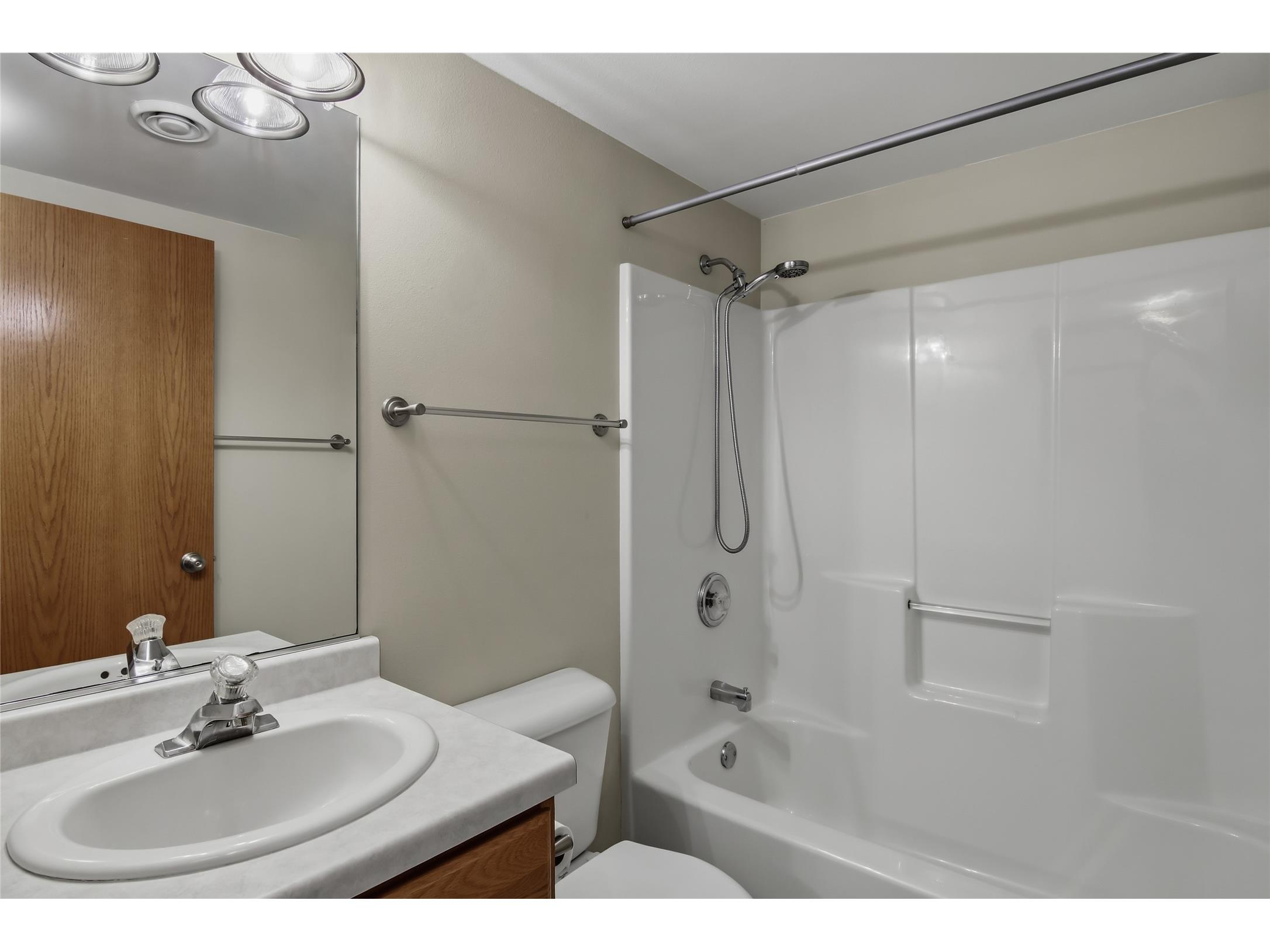 2910 W Frank Street Eau Claire WI 54703 1601663 image23