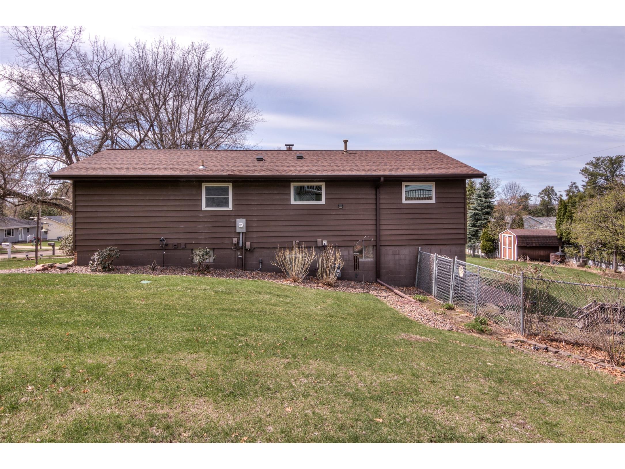 2916 Trinity Street Eau Claire WI 54703 1600333 image43