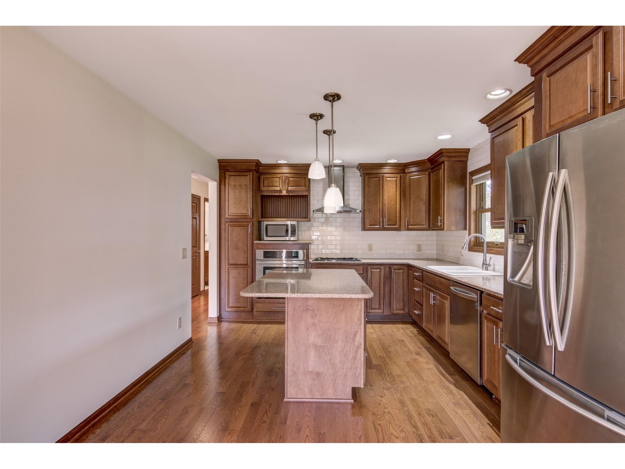 2916 Trinity Street Eau Claire WI 54703 1600333 image5
