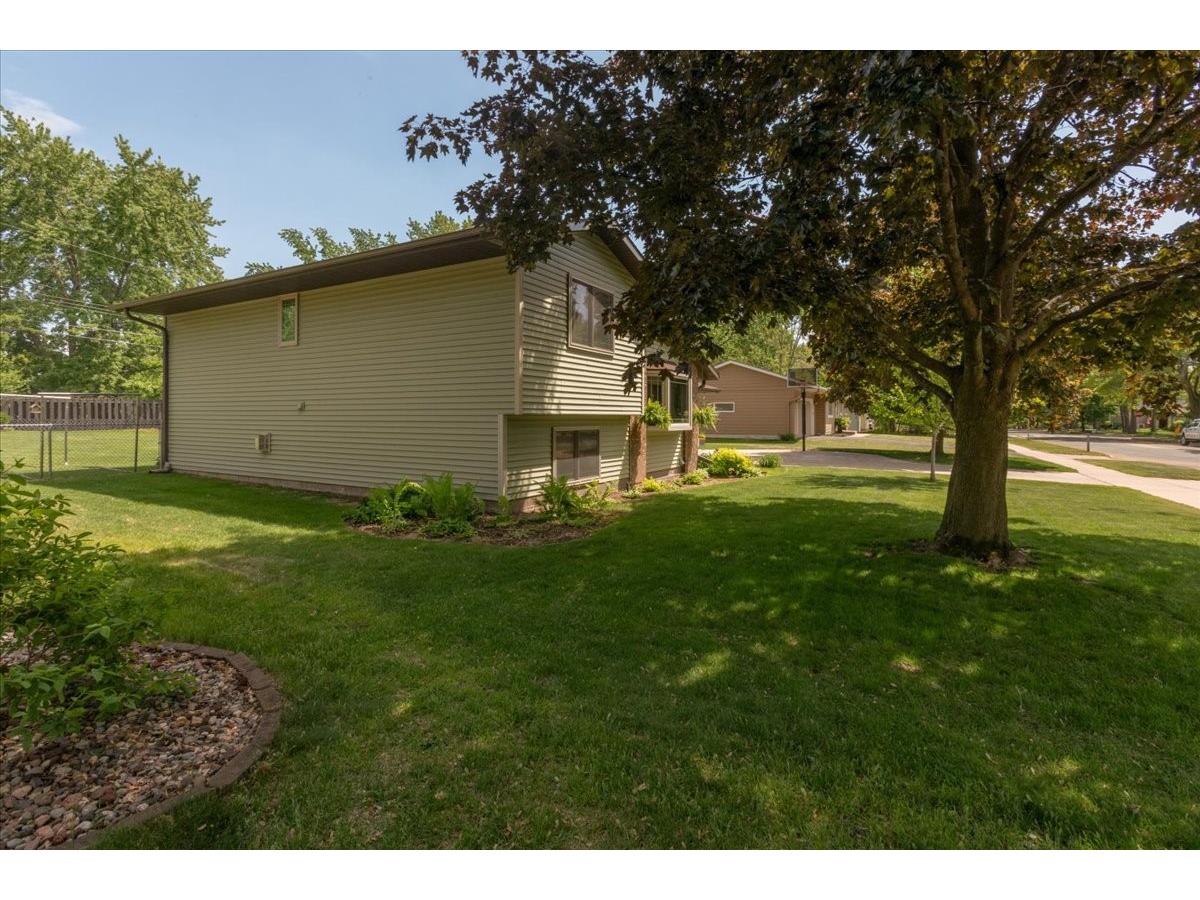 2921 Saturn Avenue Eau Claire WI 54703 1601414 image39
