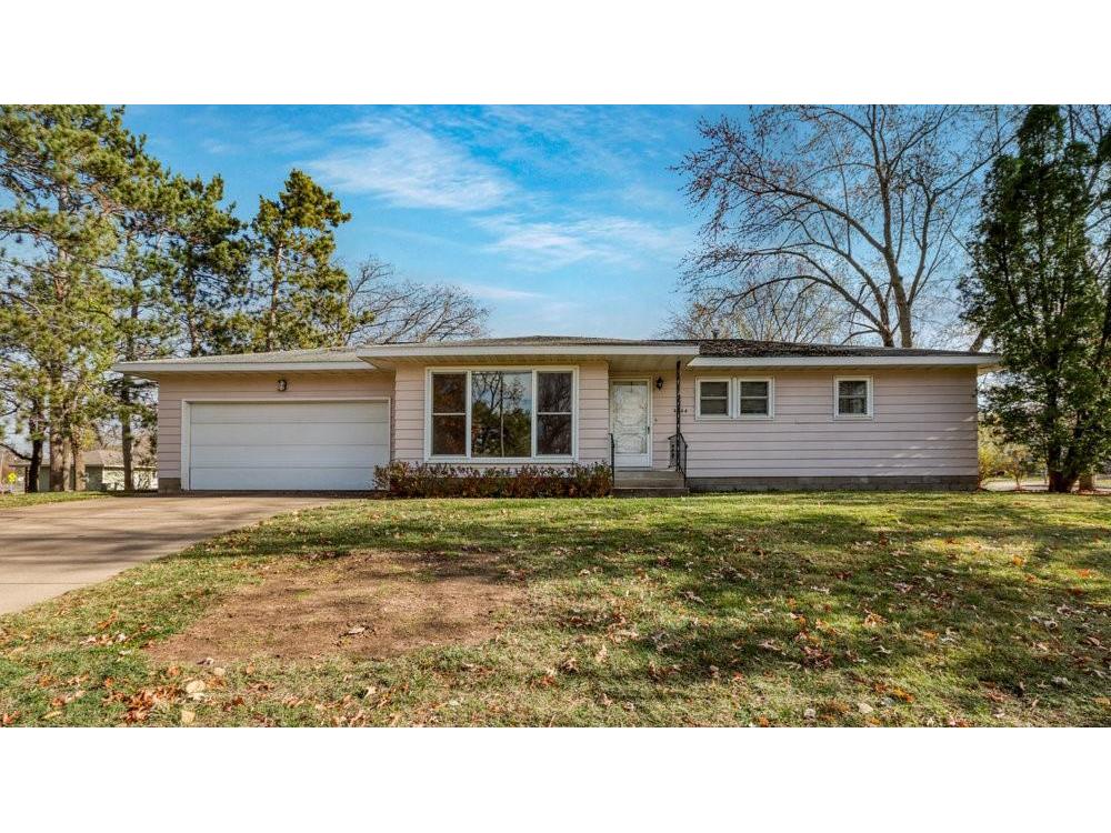 2925 Abbe Hill Drive Eau Claire WI 54703 1587302 image1