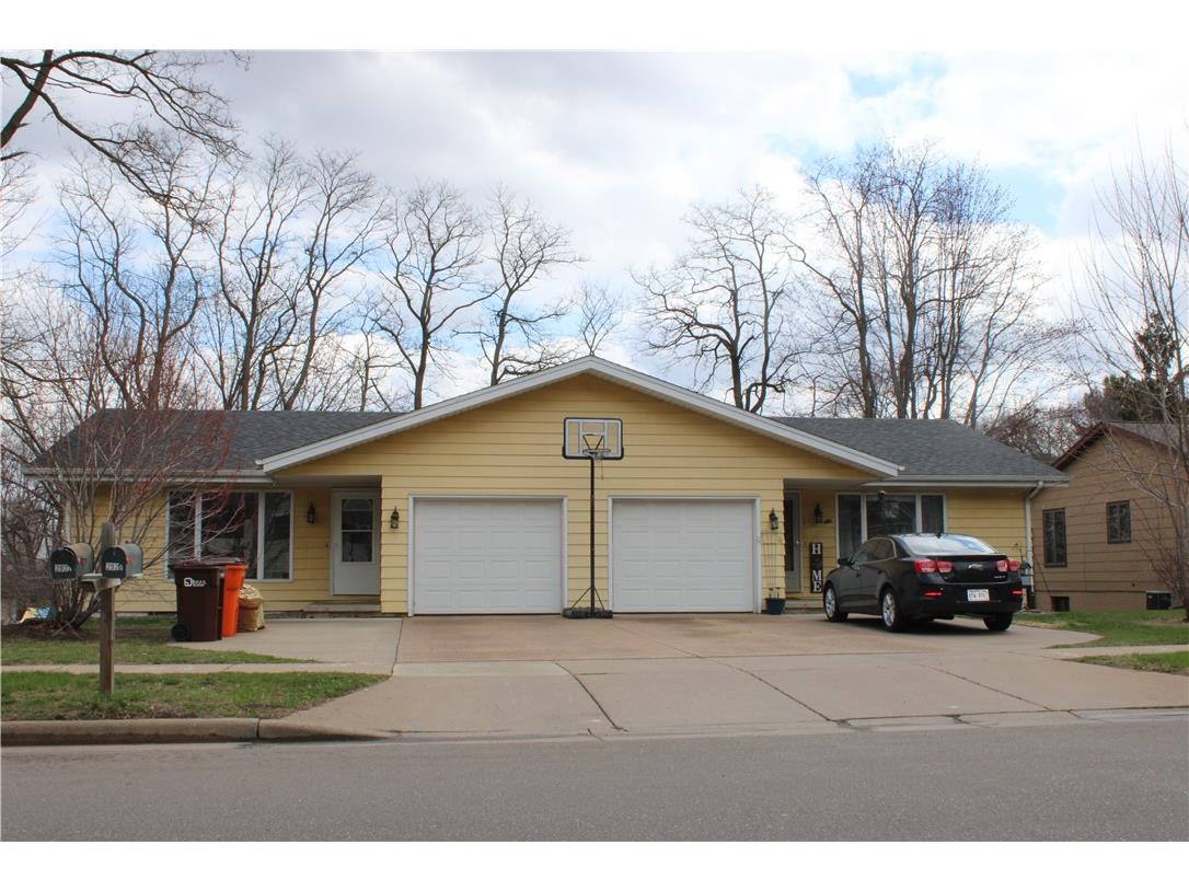 2927 - 2929 Fairfax Street #1-2 Eau Claire WI 54701 1588904 image1