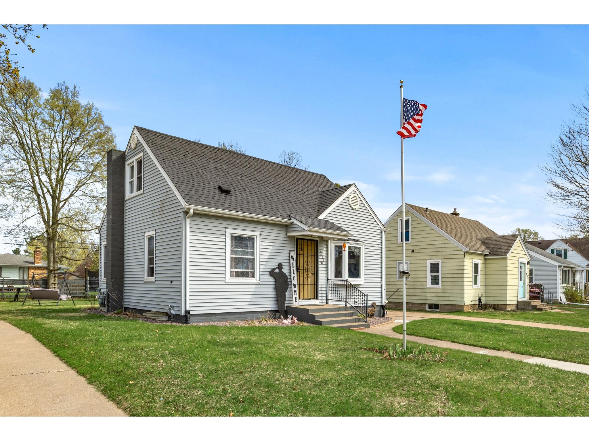 2931 8th Street Eau Claire WI 54703 1600143 image2