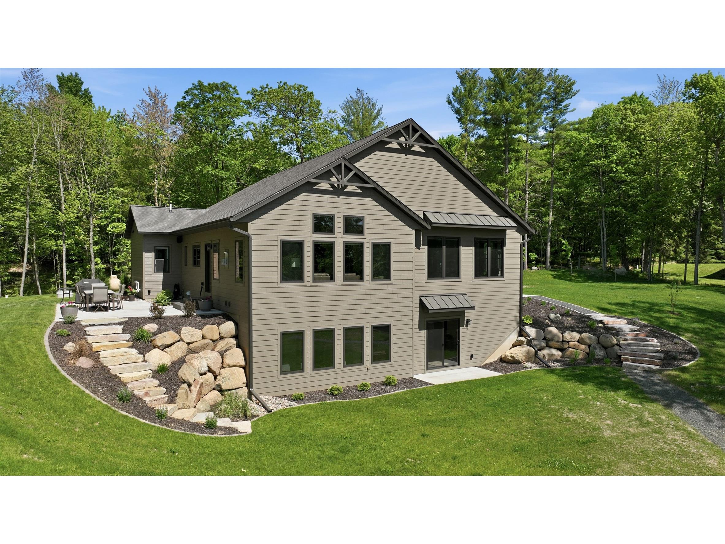 29883 95th Street New Auburn WI 54757 - Axehandle 1601395 image2