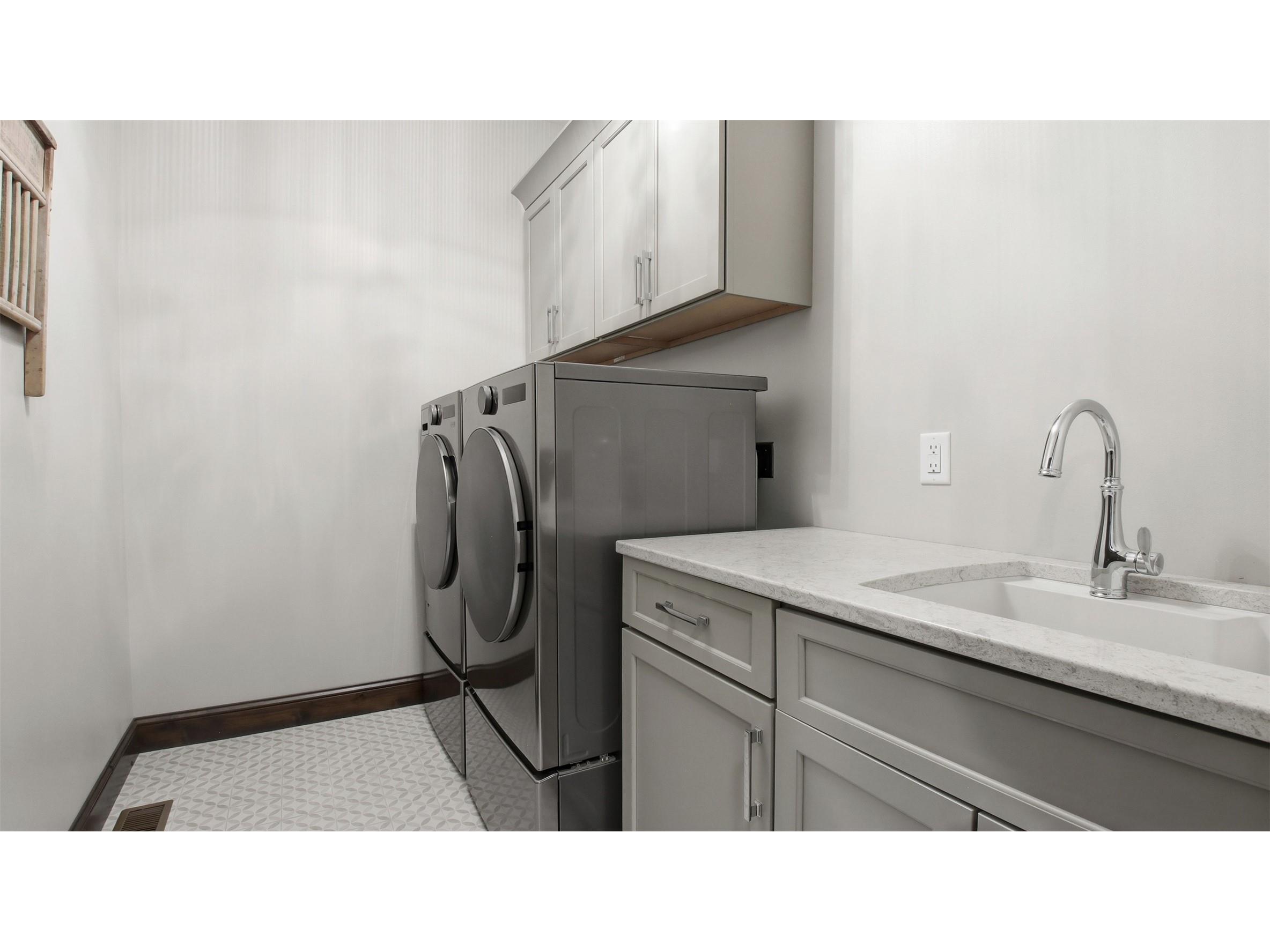 29883 95th Street New Auburn WI 54757 - Axehandle 1601395 image36