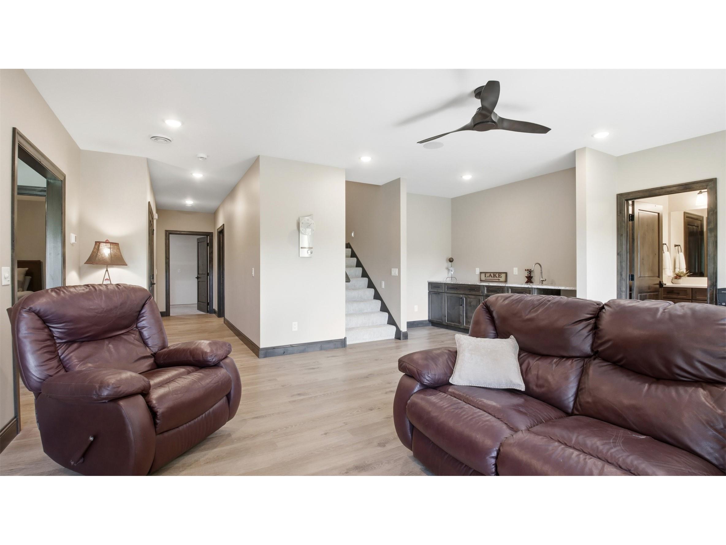 29883 95th Street New Auburn WI 54757 - Axehandle 1601395 image37