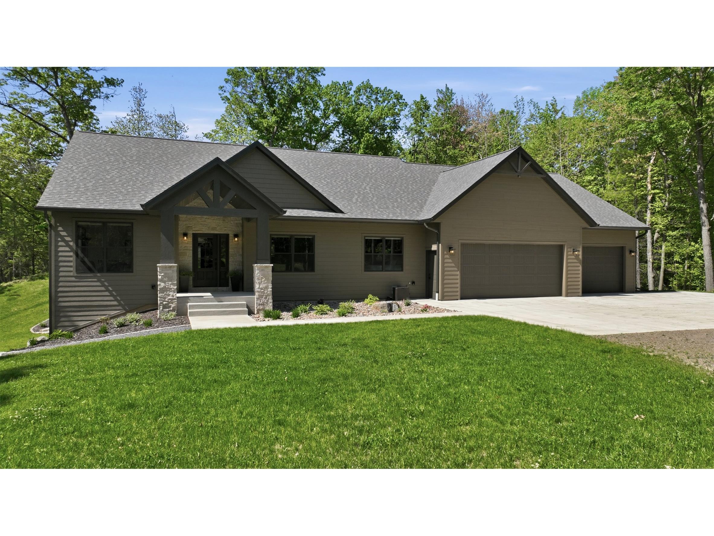 29883 95th Street New Auburn WI 54757 - Axehandle 1601395 image4